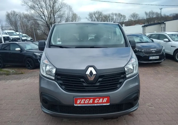 Renault Trafic cena 83886 przebieg: 159000, rok produkcji 2017 z Wałbrzych małe 172